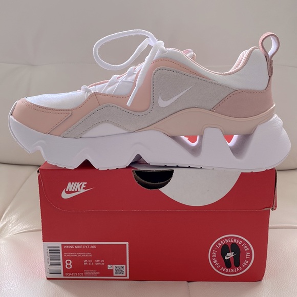 SOLD - Picture 6 of 16